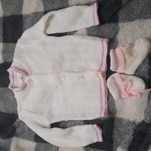 Vintage Novelty Knit lightweight Sweater and Booties